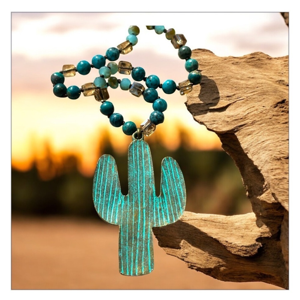 Boutique Cactus Boho Necklace NWT - Picture 7 of 8